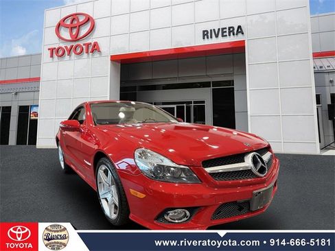 Used 2009 Mercedes-Benz SL 550 SL 550 image 2