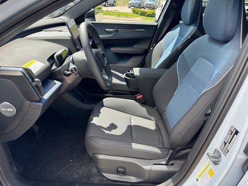 Certified 2025 Volvo EX30 Ultra image 4