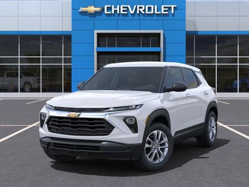 New 2024 Chevrolet TrailBlazer LS w/ LS Convenience Package image 6