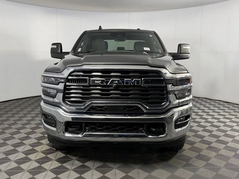 Used 2025 RAM 2500 Big Horn AWD/4WD image 5