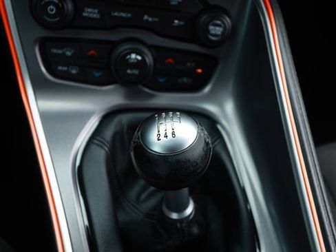 Used 2020 Dodge Challenger R/T Scat Pack w/ Scat Pack Stripe RWD image 18