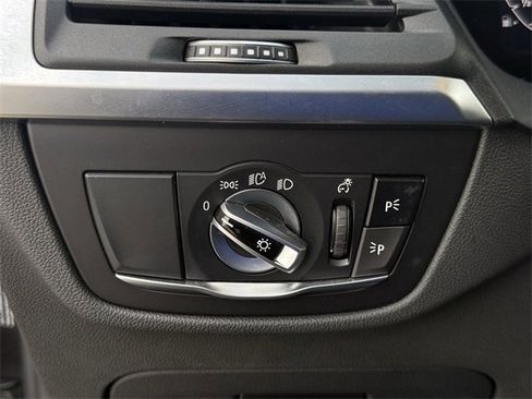 Used 2024 BMW X3 sDrive30i image 24