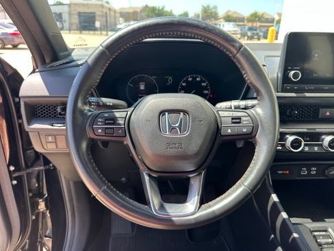Used 2023 Honda CR-V Sport image 12