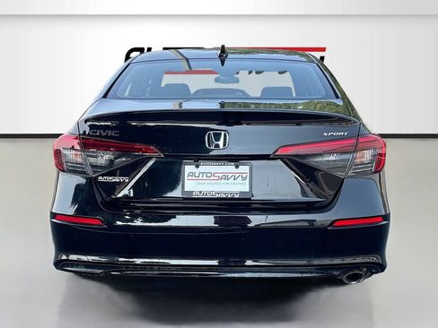 Used 2022 Honda Civic Sport image 6