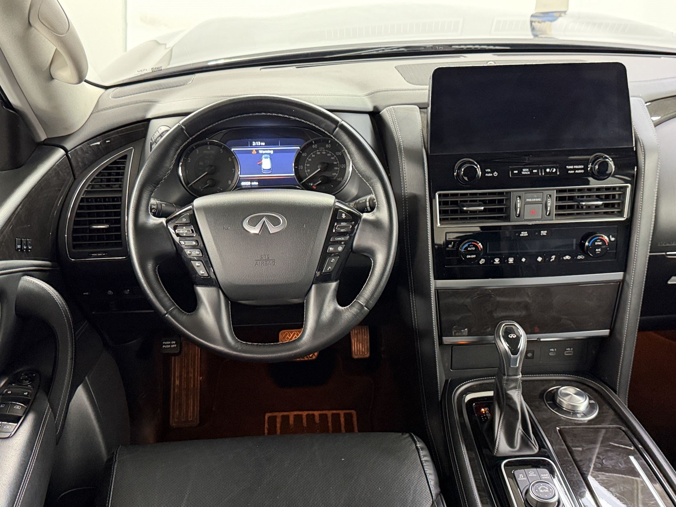 Used 2024 INFINITI QX80 Luxe AWD/4WD image 29