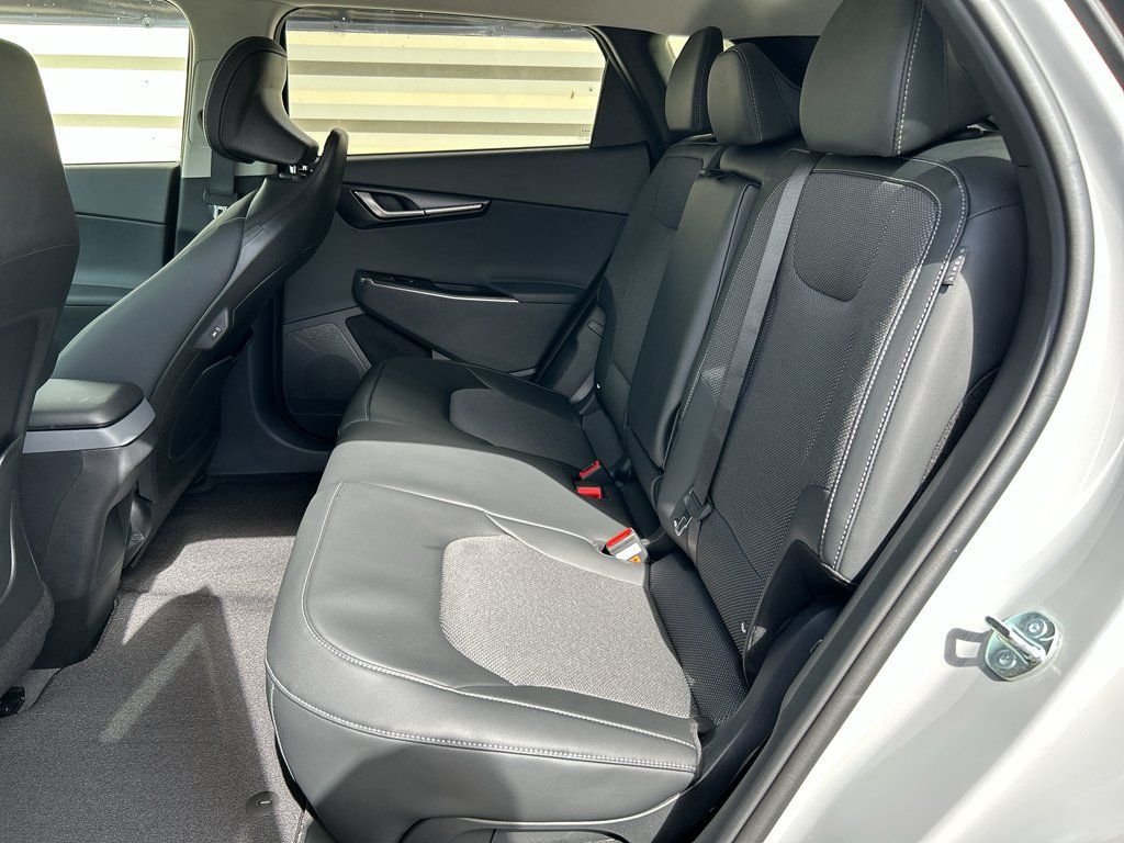 New 2026 Kia EV6 Light AWD/4WD image 11
