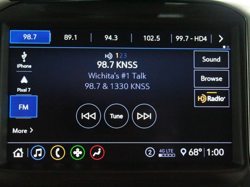 Used 2020 Chevrolet Silverado 1500 RST w/ Texas Edition image 14