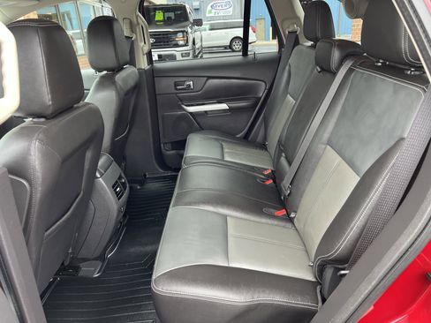 Used 2014 Ford Edge Sport w/ Driver Entry Package FWD image 17