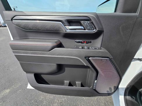 New 2024 GMC Sierra 1500 AT4X w/ AT4X AEV Edition image 25