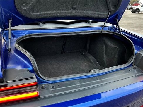 Used 2021 Dodge Challenger R/T w/ Plus Package image 27