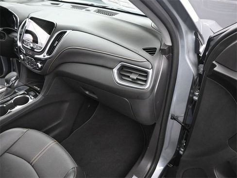 Certified 2024 Chevrolet Equinox Premier image 17