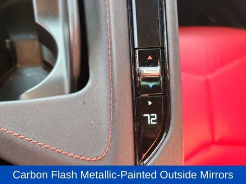 Used 2022 Chevrolet Corvette Stingray Coupe w/ Z51 Performance Package image 18