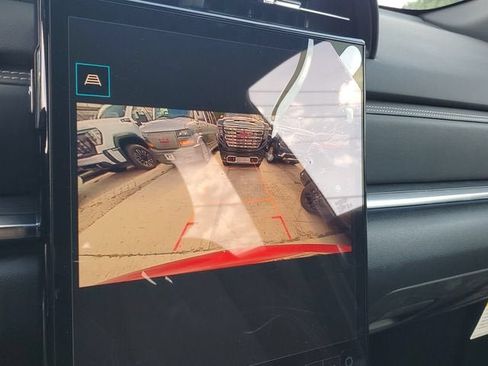 New 2026 GMC Terrain Elevation FWD image 22