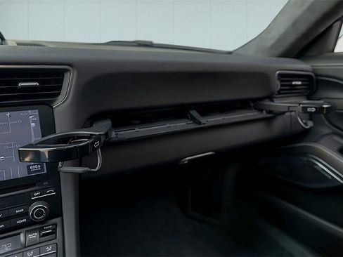 Used 2019 Porsche 911 Turbo S image 31