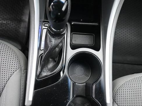 Used 2013 Hyundai Sonata GLS w/ Popular Equipment Pkg FWD image 19