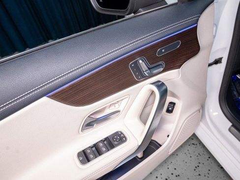 New 2026 Mercedes-Benz CLA 250 image 11