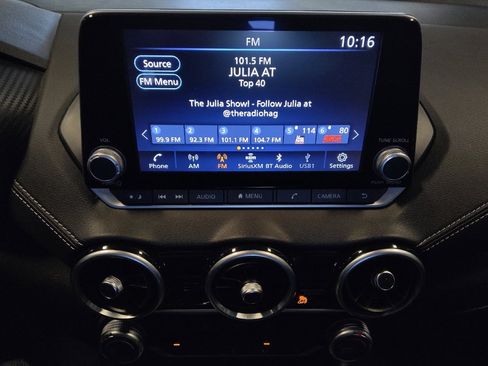 Used 2024 Nissan Sentra SV image 25