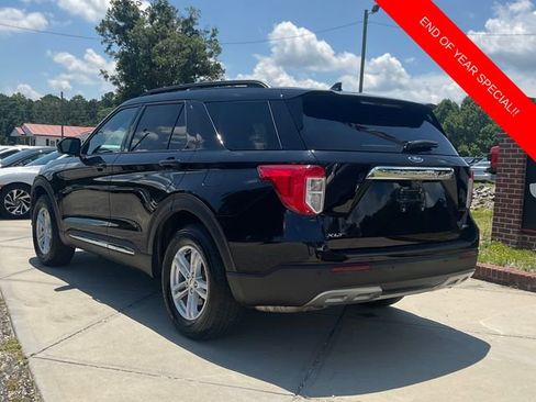 Used 2020 Ford Explorer XLT w/ Equipment Group 202A image 5