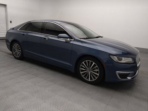 Used 2019 Lincoln MKZ Premiere FWD image 11