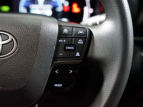 Certified 2025 Toyota Camry LE image 13