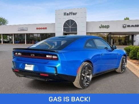 New 2026 Dodge Charger Scat Pack w/ Blacktop Package AWD/4WD image 5