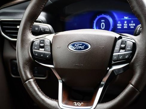Used 2023 Ford Explorer King Ranch w/ Technology Package AWD/4WD image 24