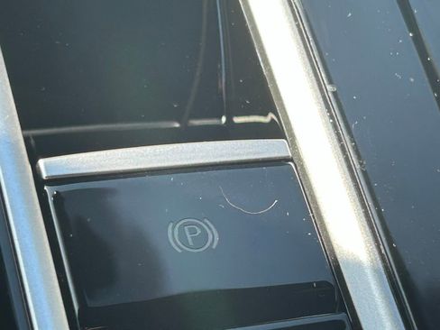 New 2026 Volkswagen Atlas Cross Sport SEL R-Line image 59