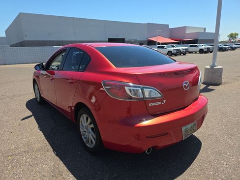 Used 2013 MAZDA MAZDA3 i Touring FWD image 4