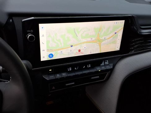 Used 2025 Toyota Camry SE w/ Multimedia Upgrade Package FWD image 20