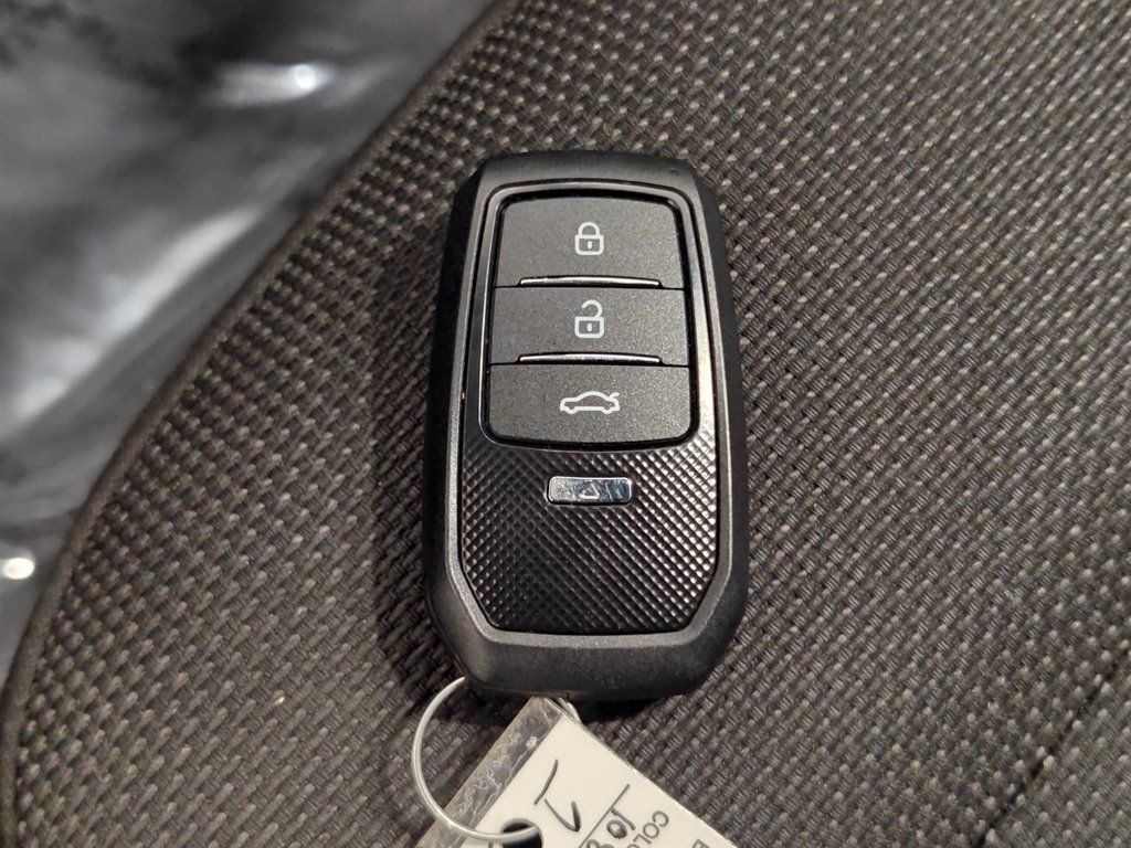 Used 2022 Chevrolet Traverse LT AWD/4WD image 13