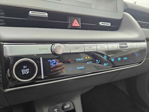 Used 2023 Hyundai Ioniq 5 Limited image 33