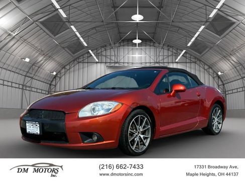 Used 2012 Mitsubishi Eclipse SE image 1