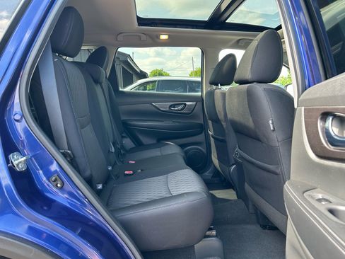 Used 2020 Nissan Rogue SV AWD/4WD image 15