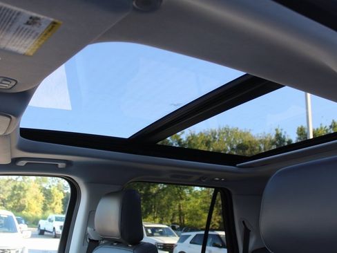 New 2025 Ford Expedition Max Active image 11