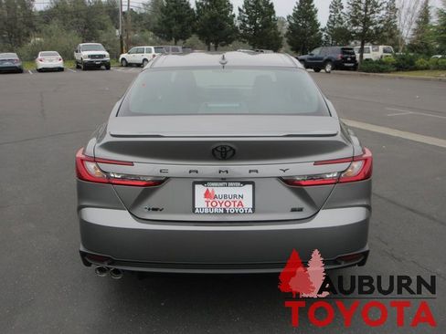 New 2026 Toyota Camry SE image 3