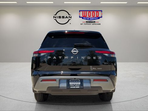 New 2026 Nissan Pathfinder SL AWD/4WD image 3