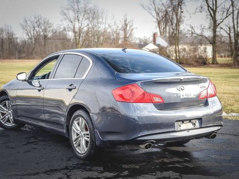 Used 2011 INFINITI G25 x w/ Moonroof Pkg AWD/4WD image 3