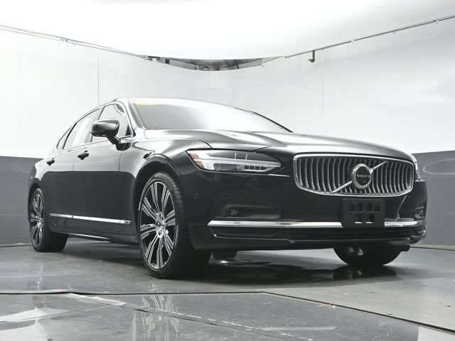 Used 2023 Volvo S90 B6 Plus AWD/4WD image 33