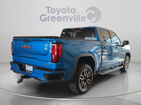 Used 2022 GMC Sierra 1500 AT4 w/ AT4 Preferred Package AWD/4WD image 6