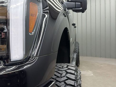 Used 2025 Ford F150 Lariat image 13