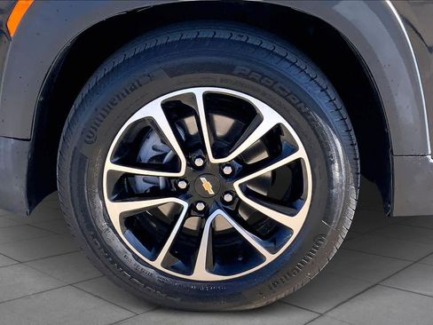Used 2025 Chevrolet TrailBlazer LT image 10