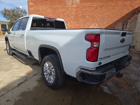 Used 2022 Chevrolet Silverado 3500 LTZ w/ LTZ Texas Edition AWD/4WD image 5