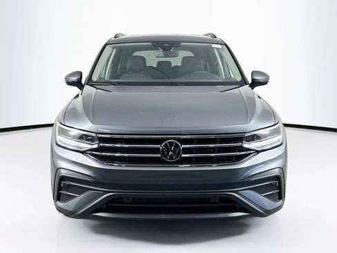 Used 2024 Volkswagen Tiguan S FWD image 2