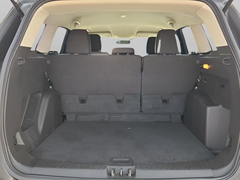 Used 2018 Ford Escape S image 32