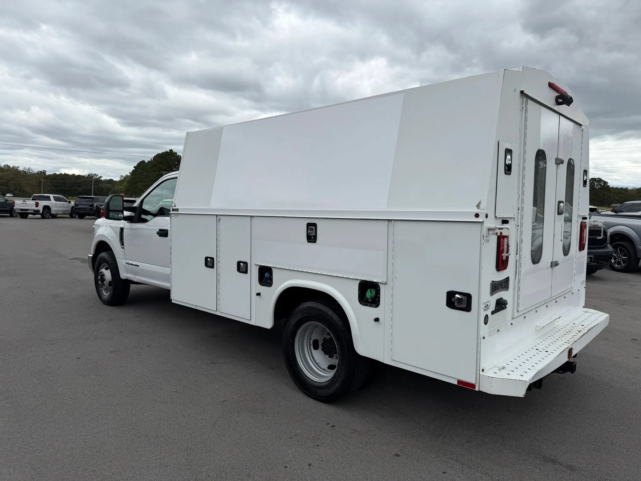 Used 2018 Ford F350 XL w/ XL Value Package RWD image 3