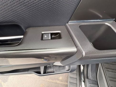 Certified 2022 Ford F150 XLT w/ Equipment Group 302A High image 27