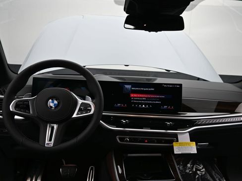 New 2026 BMW X5 M60i image 33