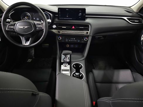 Used 2026 Genesis G70 2.5T image 9
