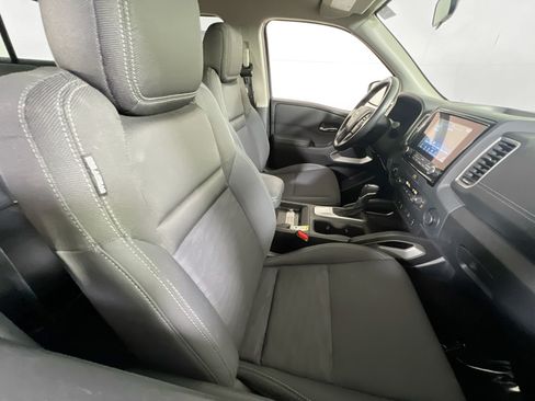 Used 2022 Nissan Frontier SV AWD/4WD image 26