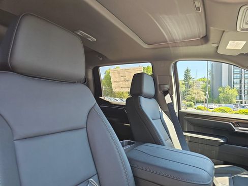 New 2026 Chevrolet Silverado 1500 LT Trail Boss w/ LT Trail Boss Premium Package AWD/4WD image 11